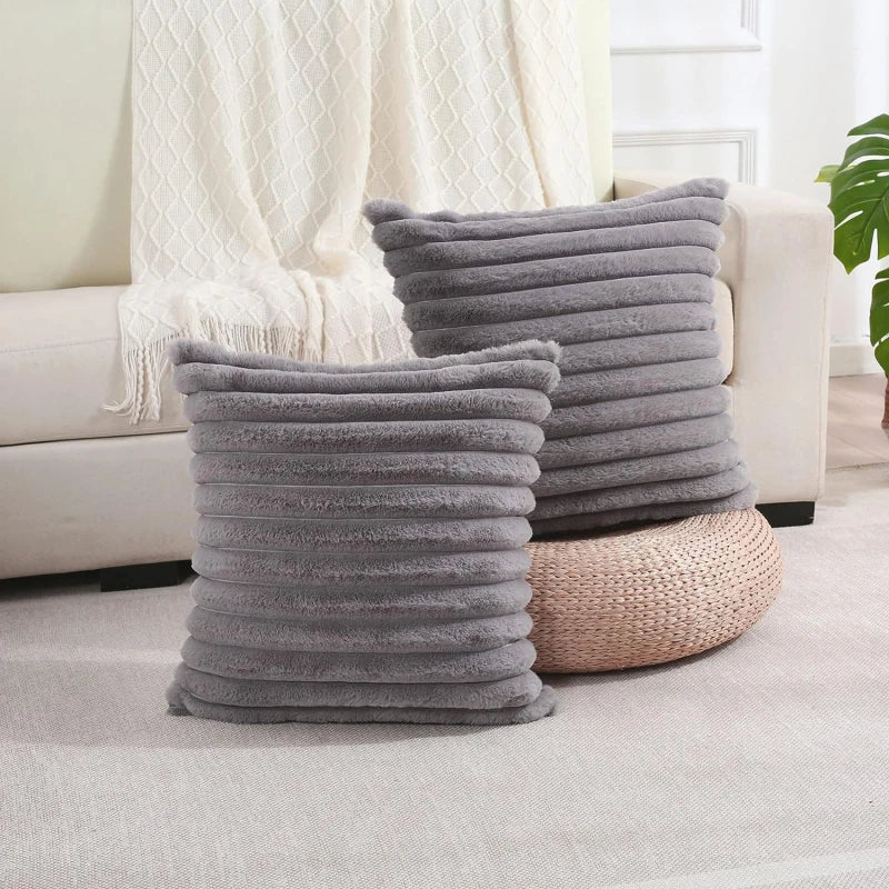 Velvéra Faux Fur Cushion Cover